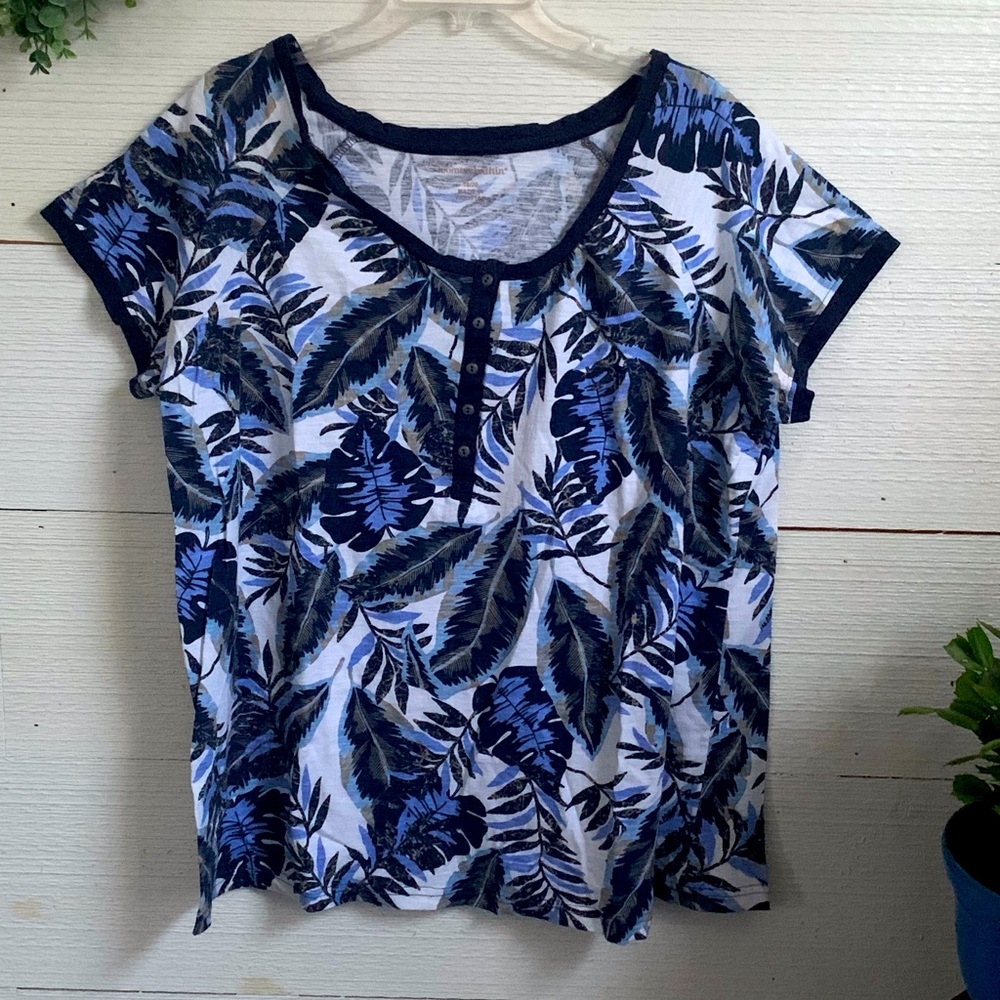 Woman Within Short Sleeve Blouse.  *NWOT*. Size L. (18/20) Color-Blue